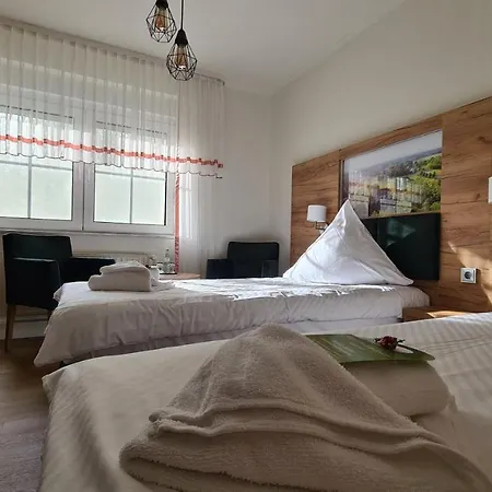 Am Wald Hotel 3*